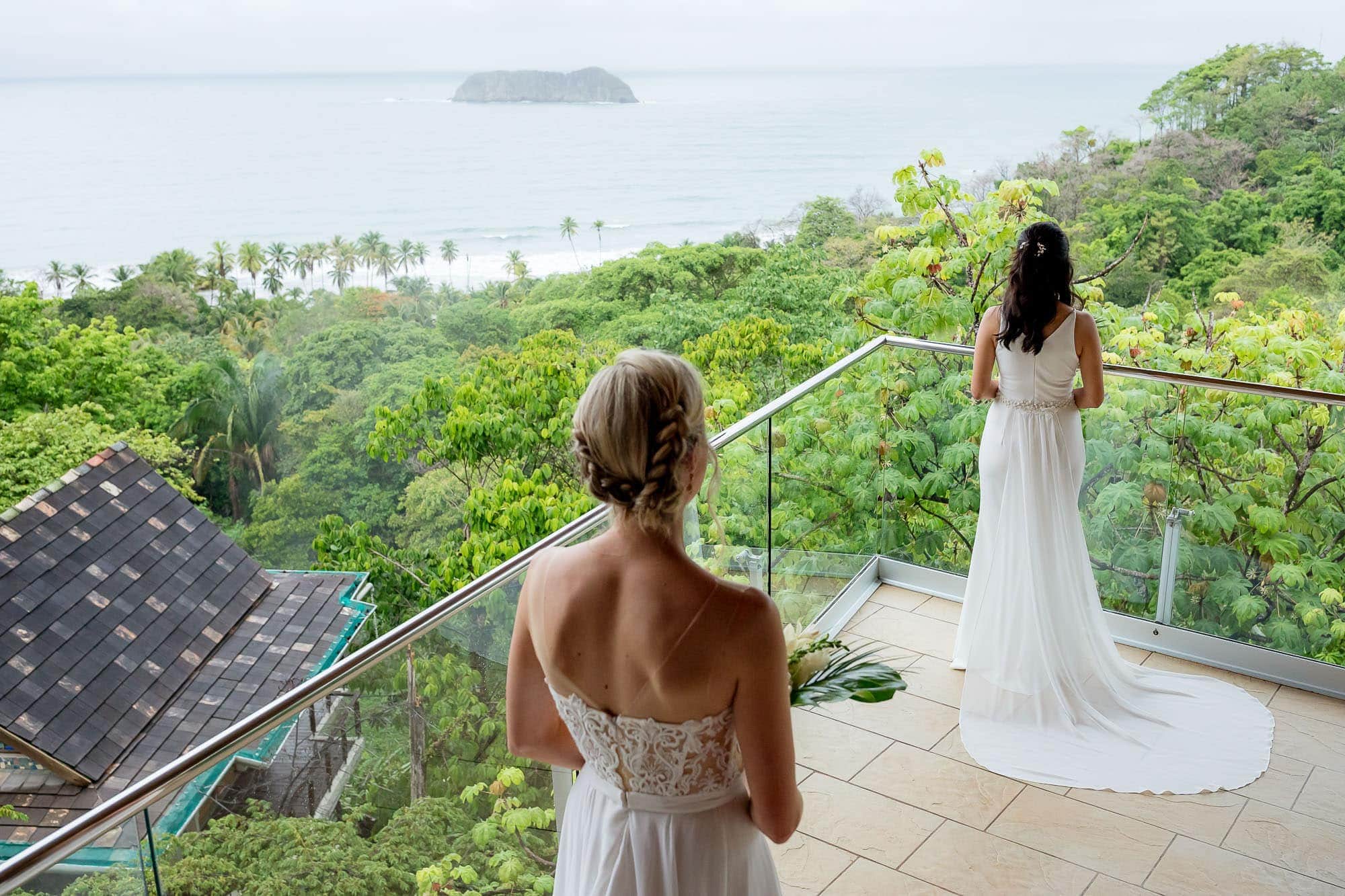 first look at wedding in costa rica