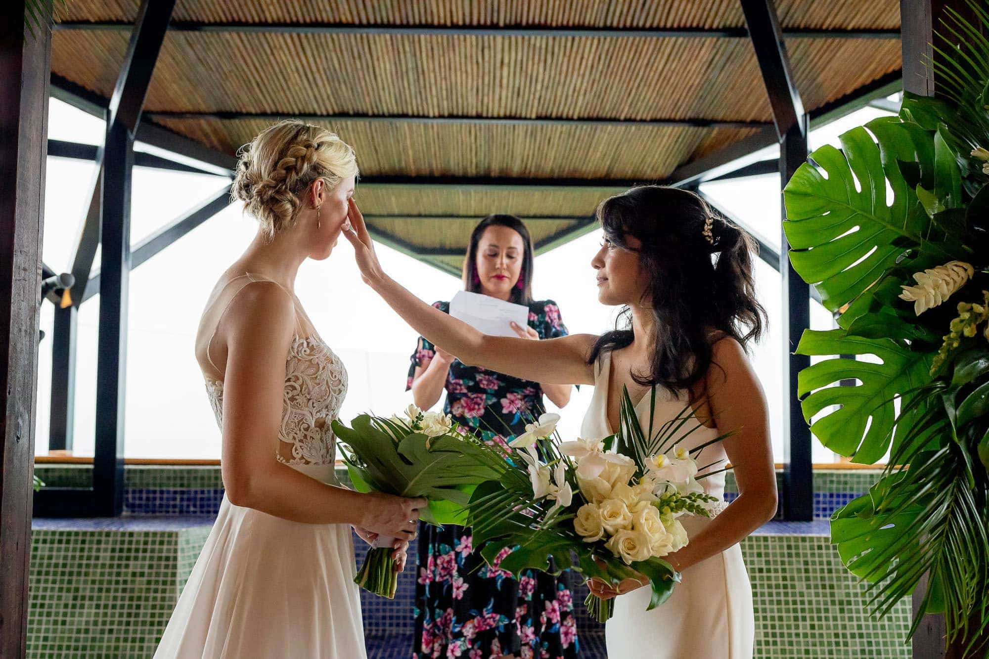 brides cry at ceremony