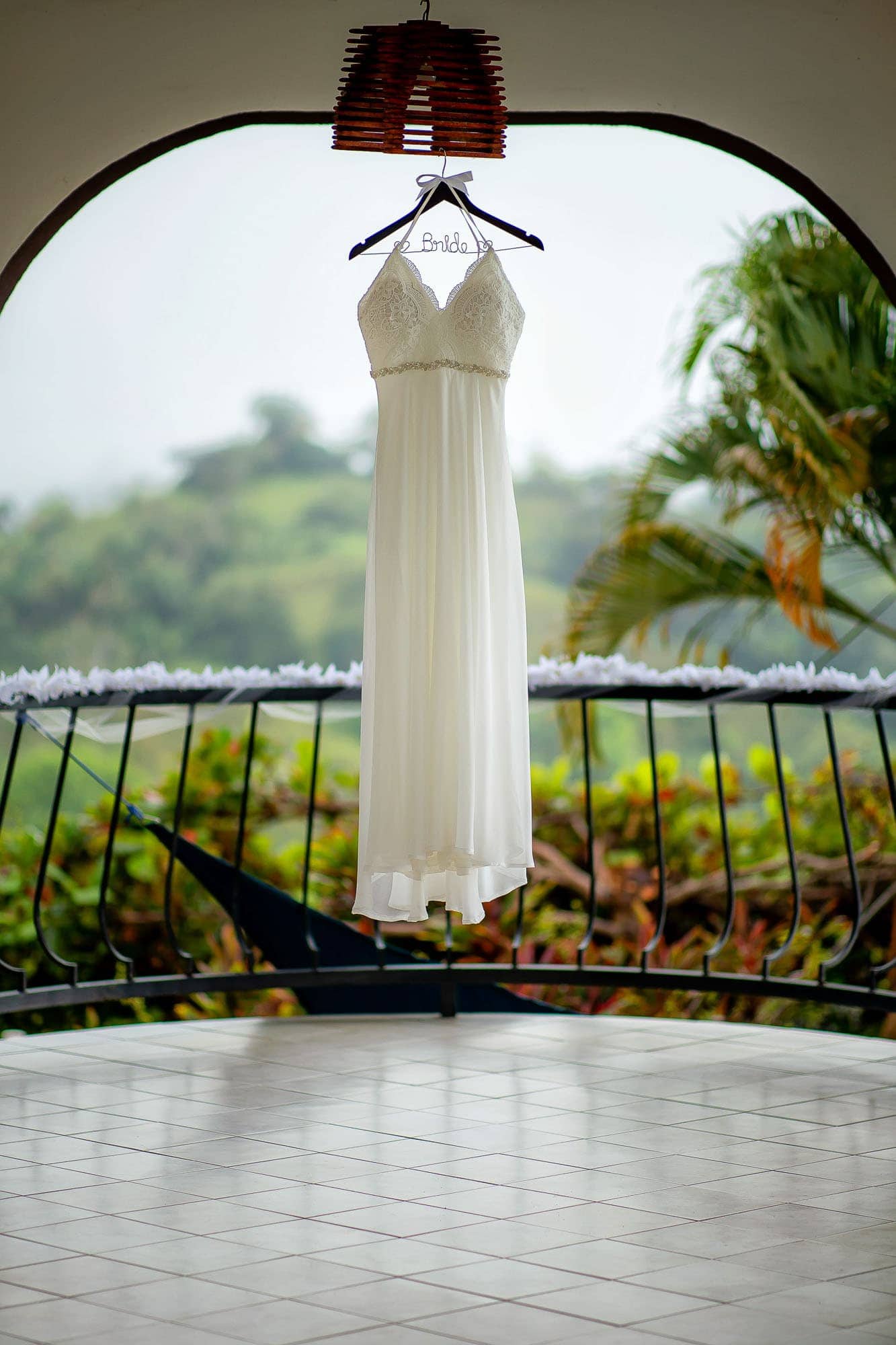 The wedding dress with the view