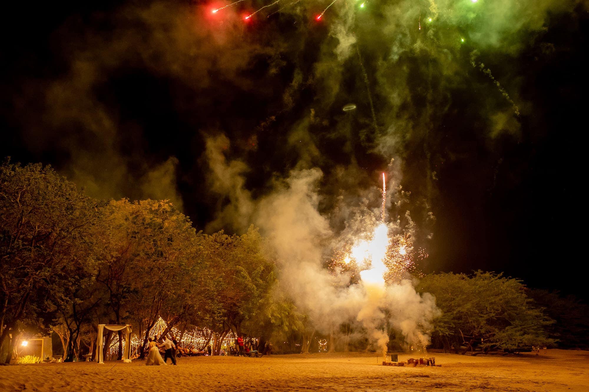 fireworks show to delight at a dream wedding