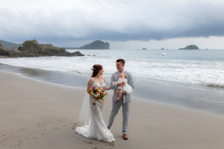 A Relaxing Costa Rica Wedding for COVID-Weary Souls