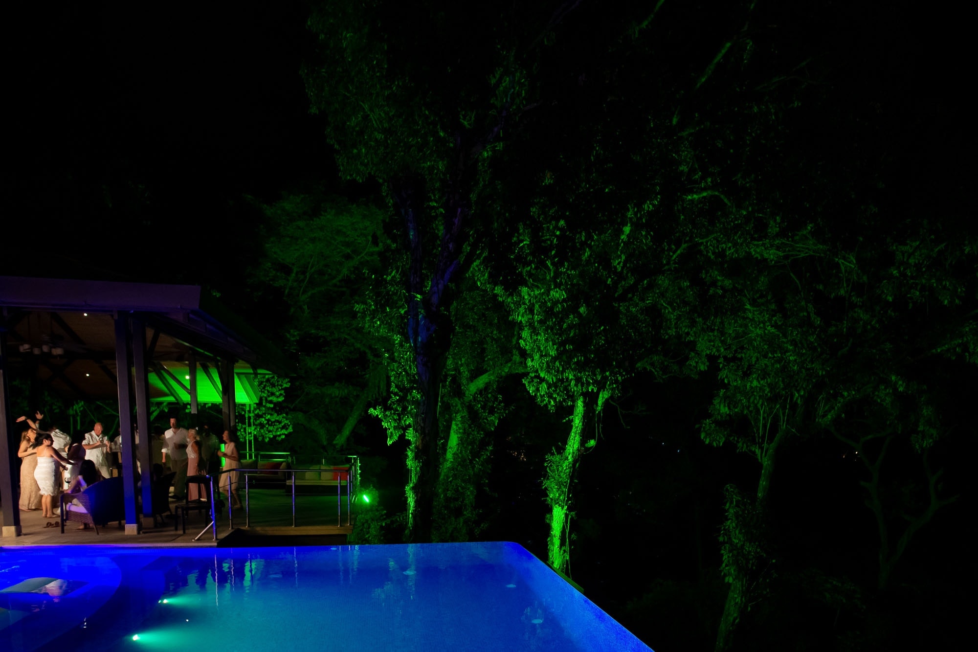 villa vista hermosa pool at night